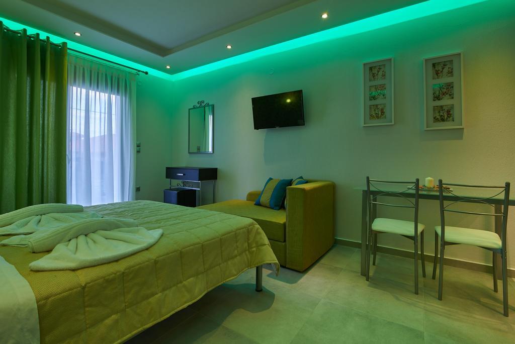 ניקיטי Grey House Apartments חדר תמונה