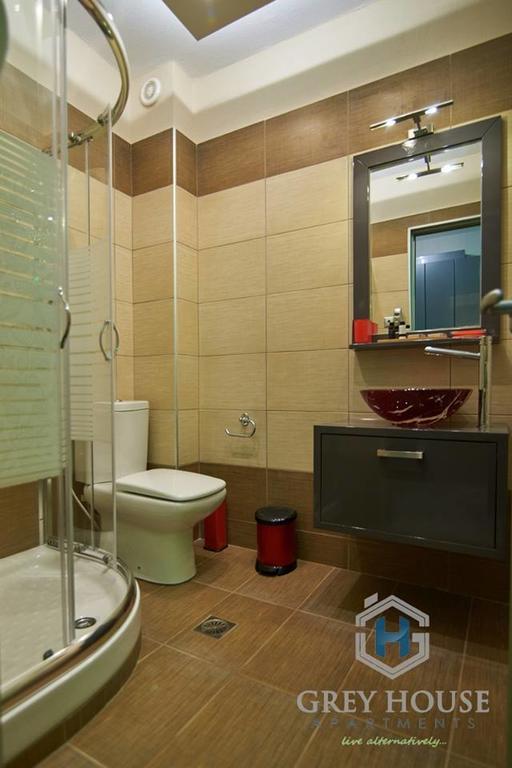 ניקיטי Grey House Apartments מראה חיצוני תמונה